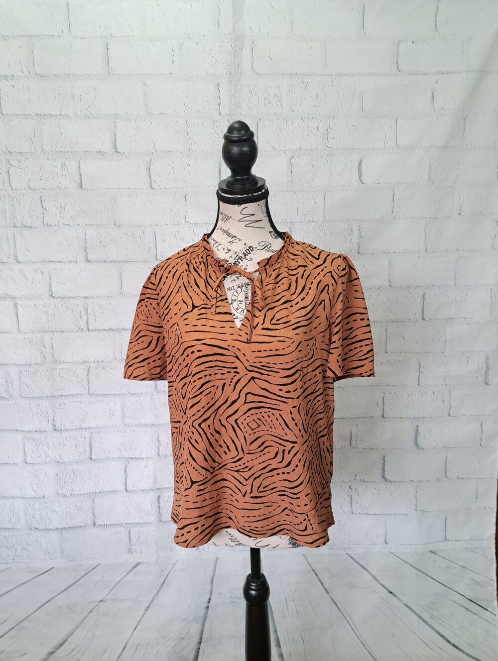 FRESH. Nine West Autumn Blouse